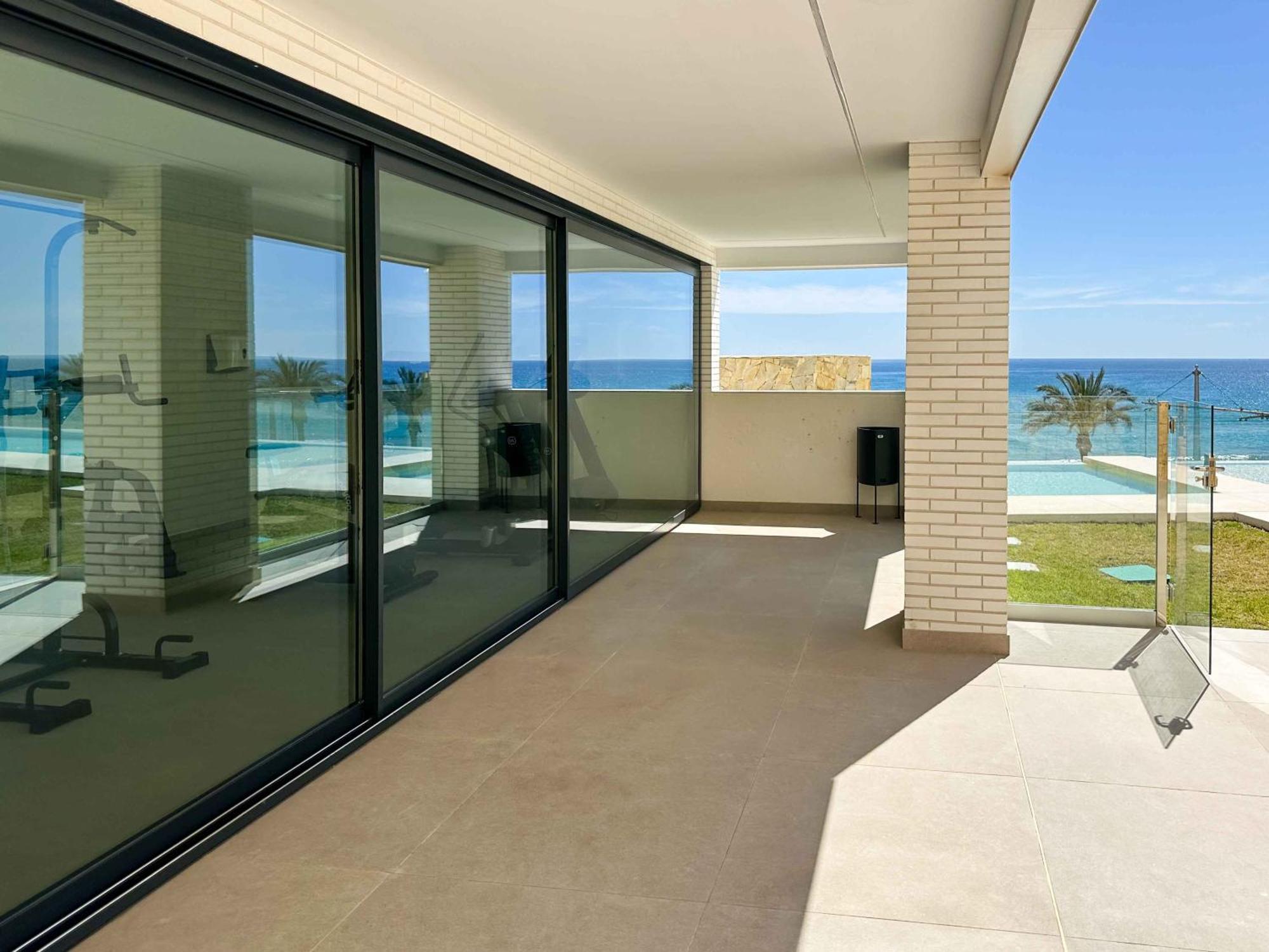 Lantia. Amaneceres De Ensueno Y Piscina Con Vistas Apartman El Campello Kültér fotó