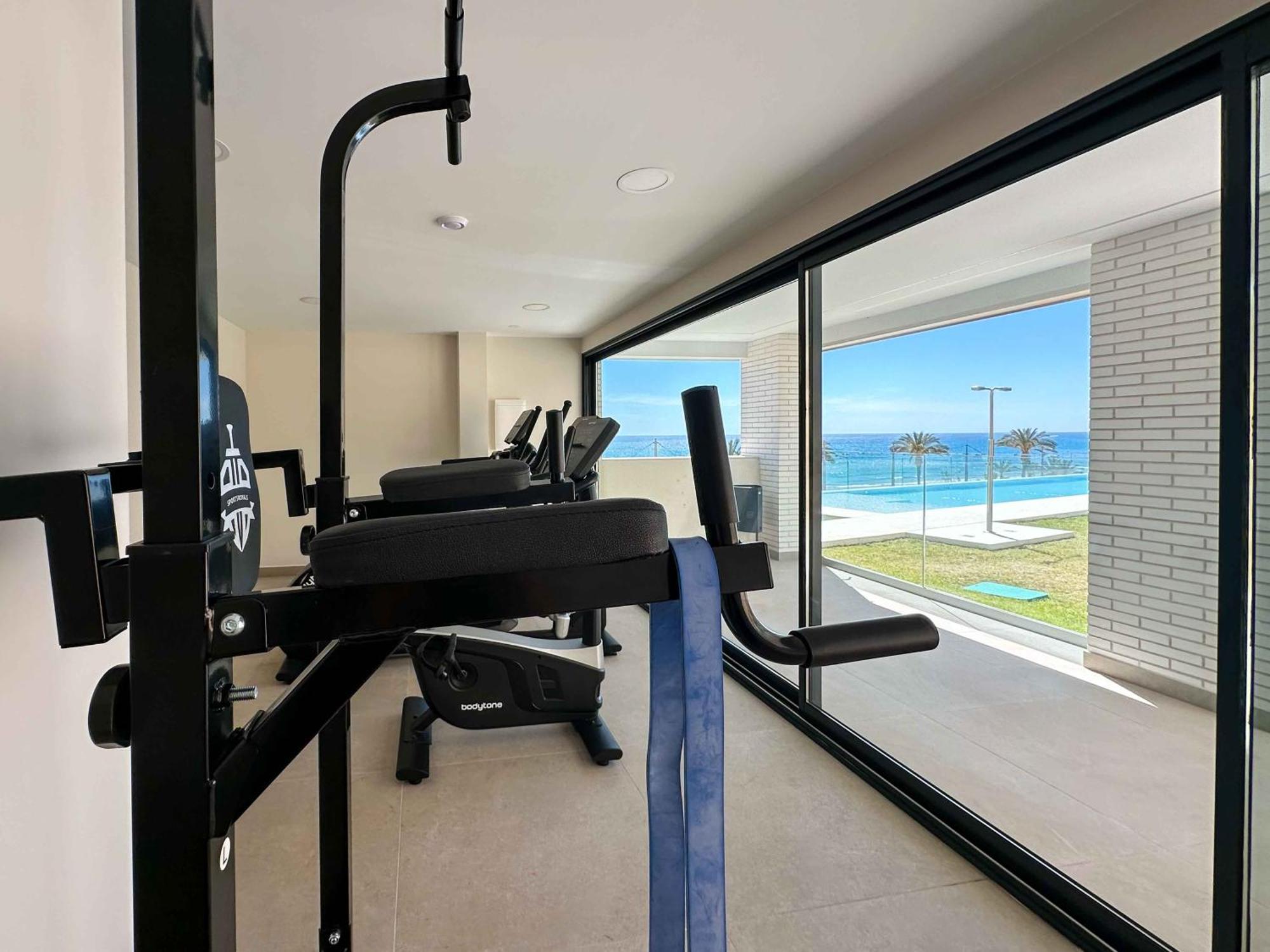 Lantia. Amaneceres De Ensueno Y Piscina Con Vistas Apartman El Campello Kültér fotó