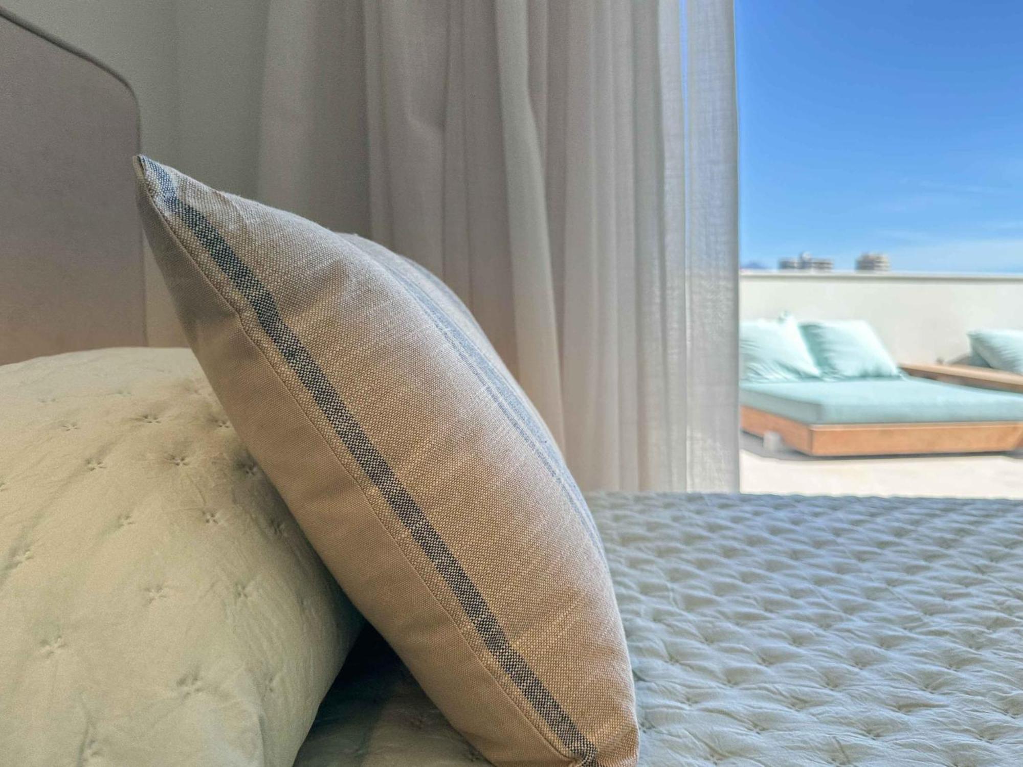 Lantia. Amaneceres De Ensueno Y Piscina Con Vistas Apartman El Campello Kültér fotó