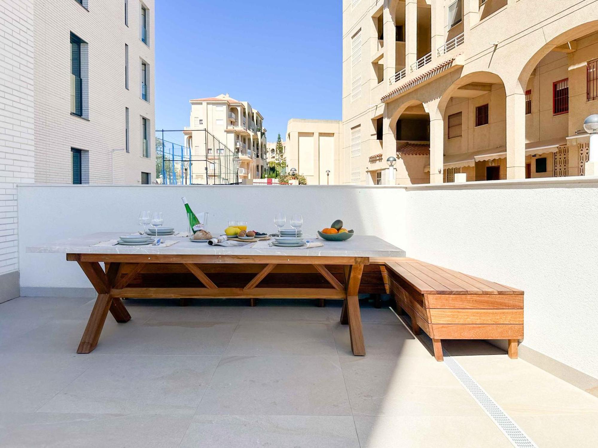 Lantia. Amaneceres De Ensueno Y Piscina Con Vistas Apartman El Campello Kültér fotó