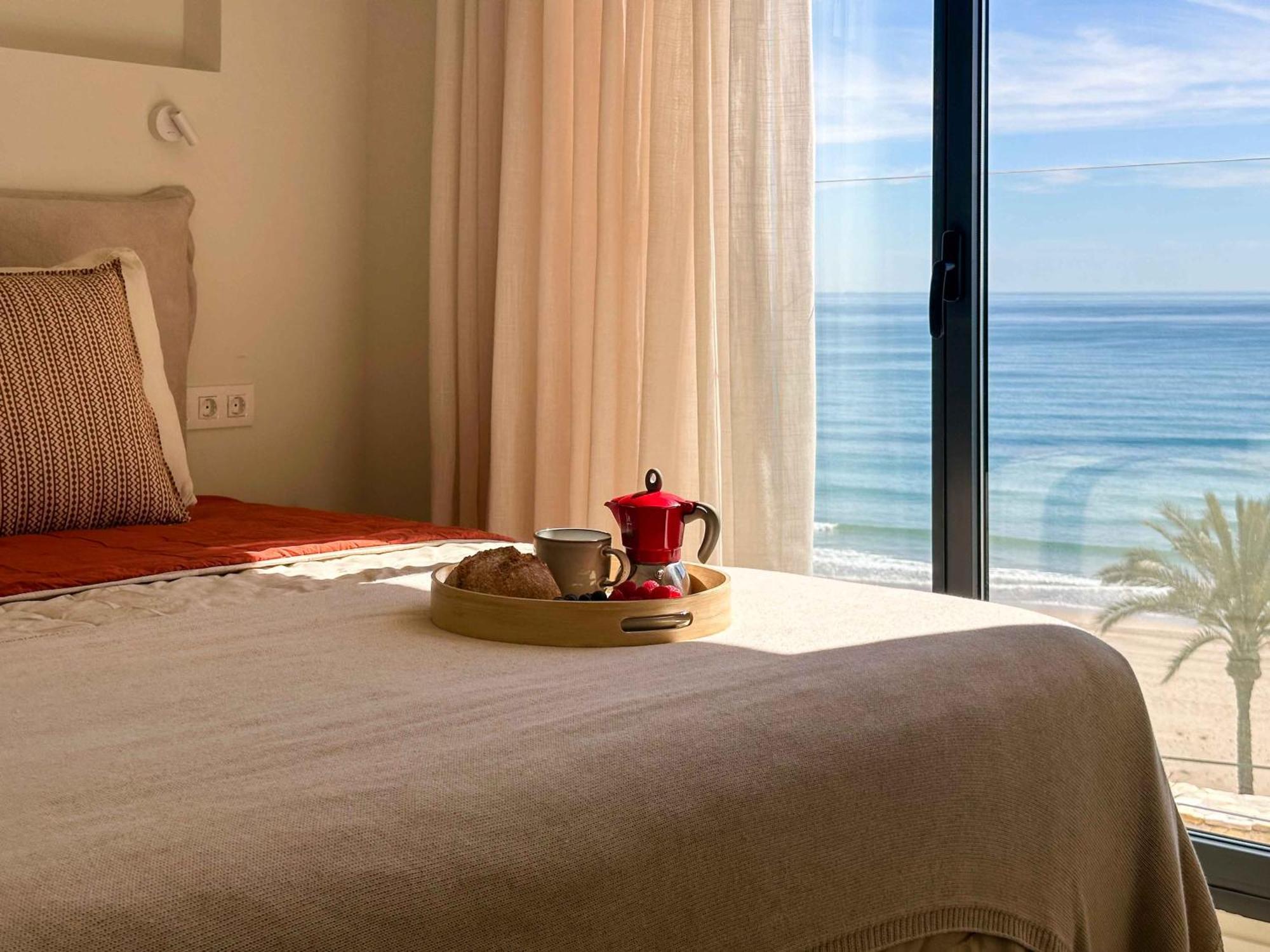 Lantia. Amaneceres De Ensueno Y Piscina Con Vistas Apartman El Campello Kültér fotó